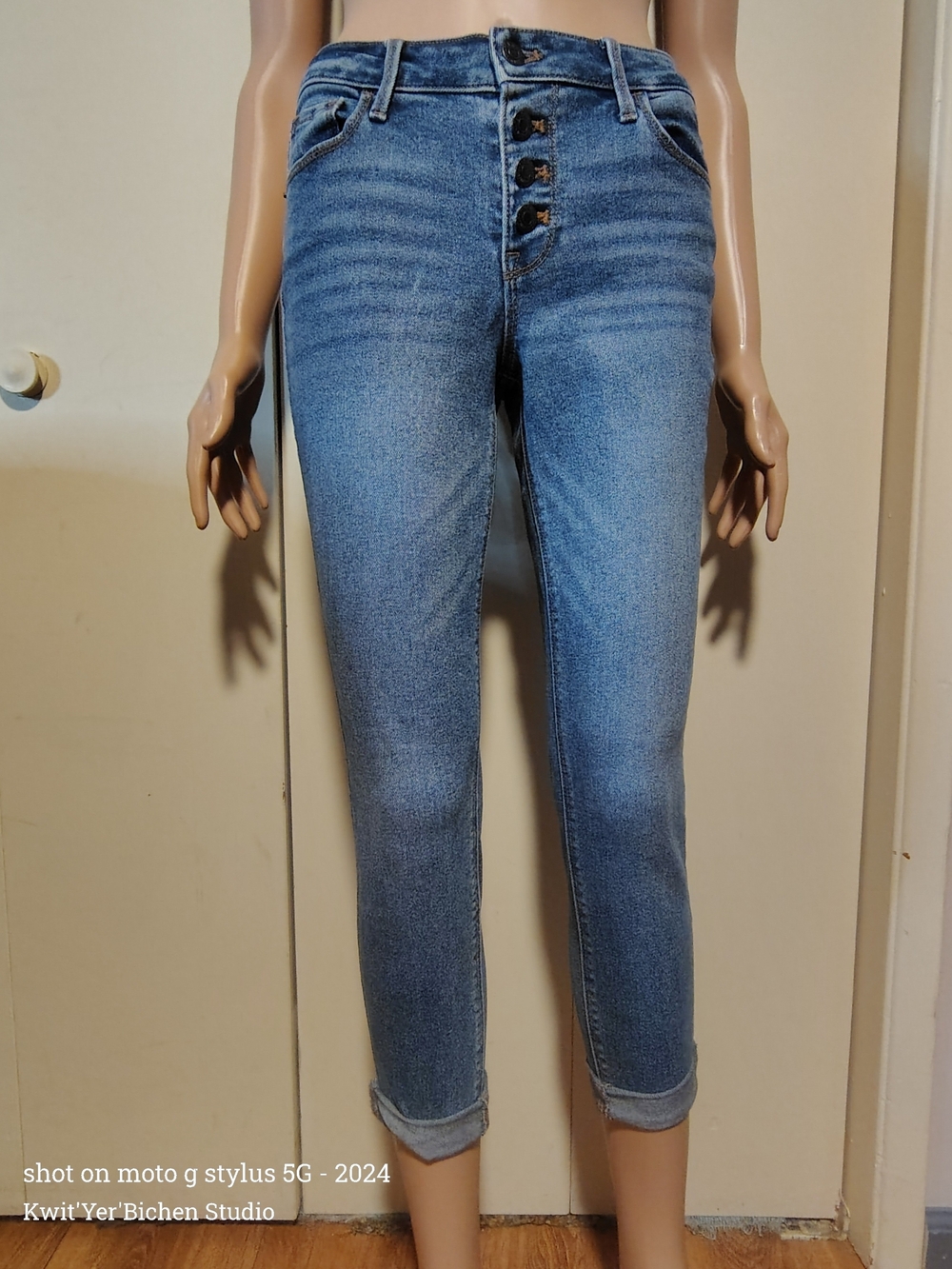 Old Navy High-Rise Button-Fly Skinny Jeans
